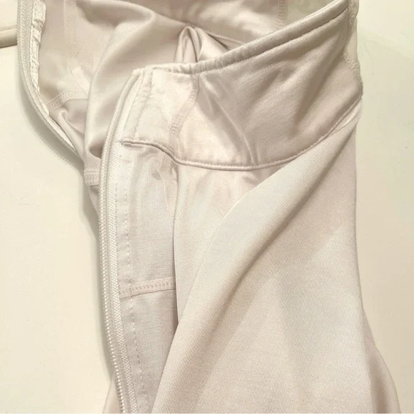 Lululemon Define Jacket White Mesh Panel Zip Up Size 6 - Picture 11 of 13